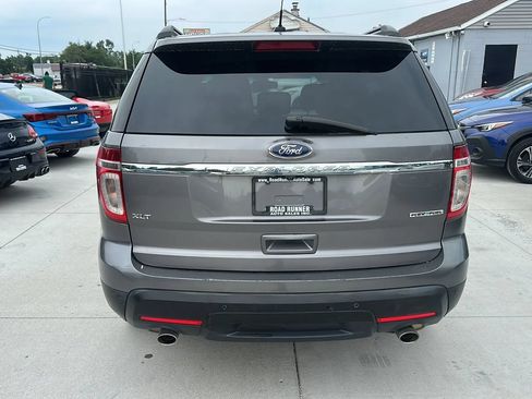 Used 2013 Ford Explorer XLT FWD image 6