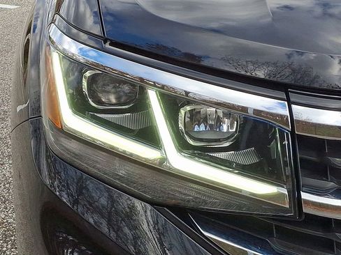 Used 2022 Volkswagen Atlas SEL image 9