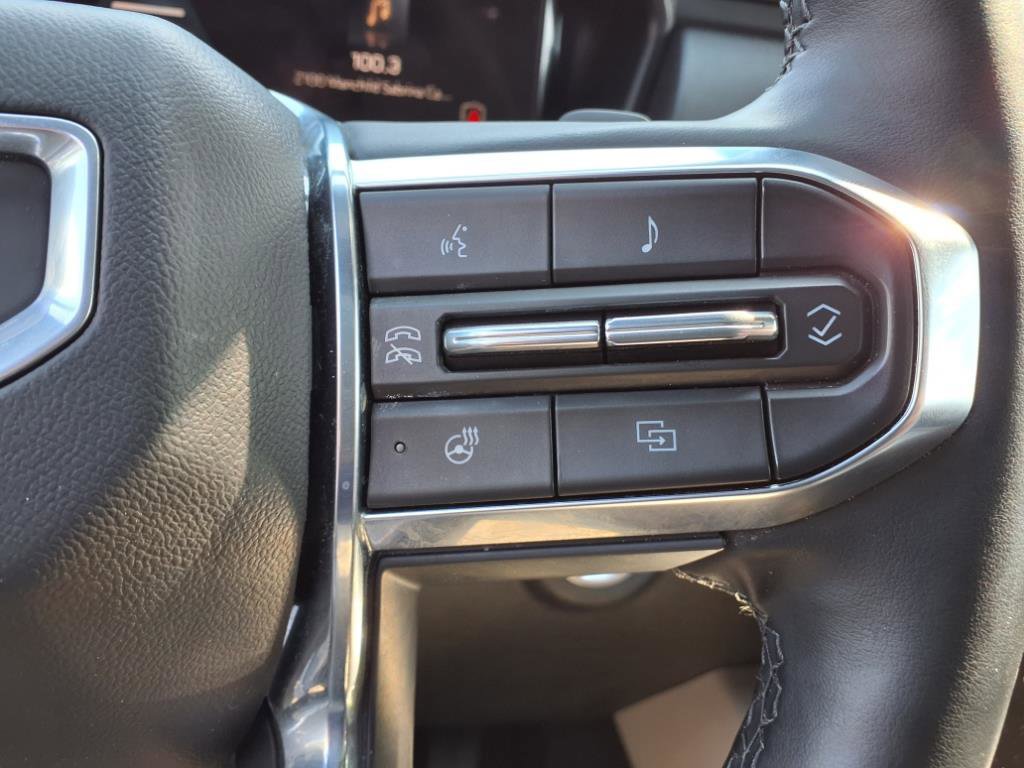 Used 2025 GMC Terrain Elevation AWD/4WD image 13