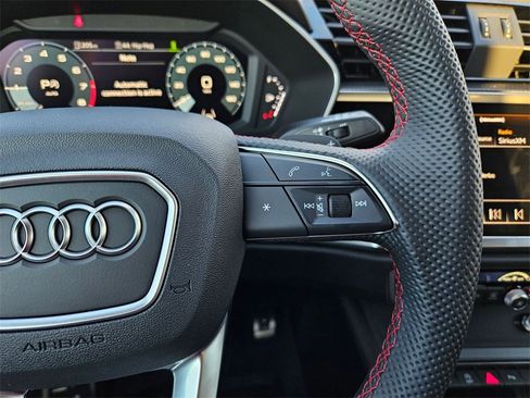 New 2025 Audi Q3 2.0T Premium Plus image 12