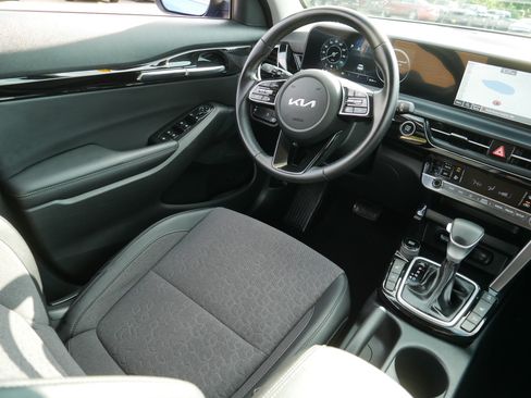 Certified 2024 Kia Seltos S AWD/4WD image 9