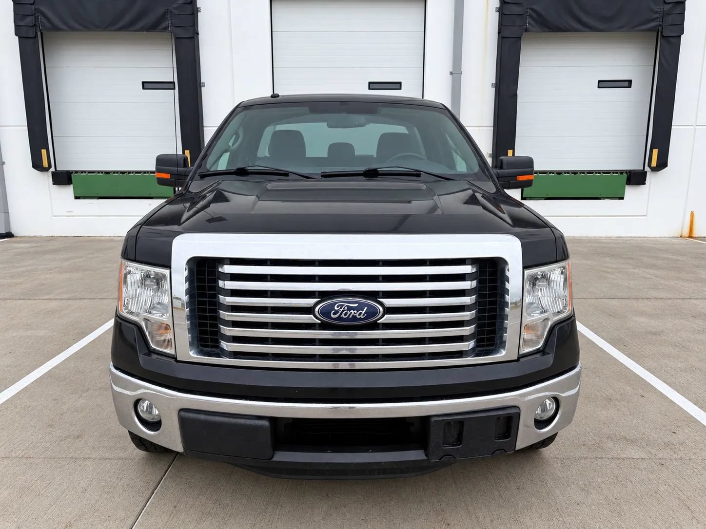 Used 2011 Ford F150 XLT w/ XLT Chrome Pkg RWD image 7