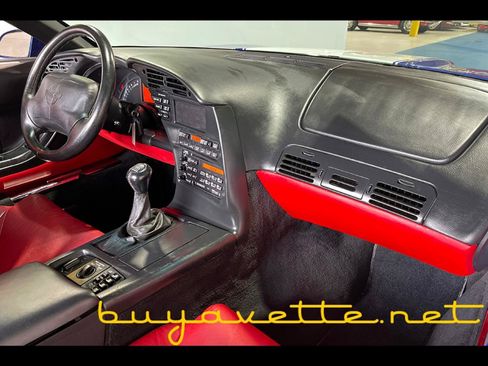 Used 1996 Chevrolet Corvette Coupe RWD image 14