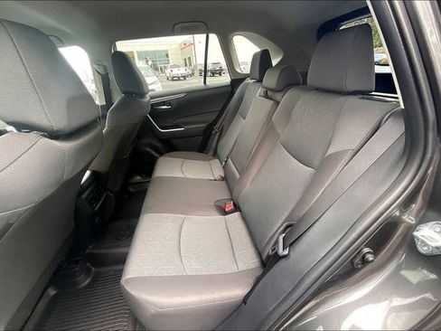 Used 2024 Toyota RAV4 XLE AWD/4WD image 26