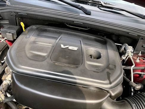 Used 2019 Jeep Grand Cherokee Limited AWD/4WD image 31