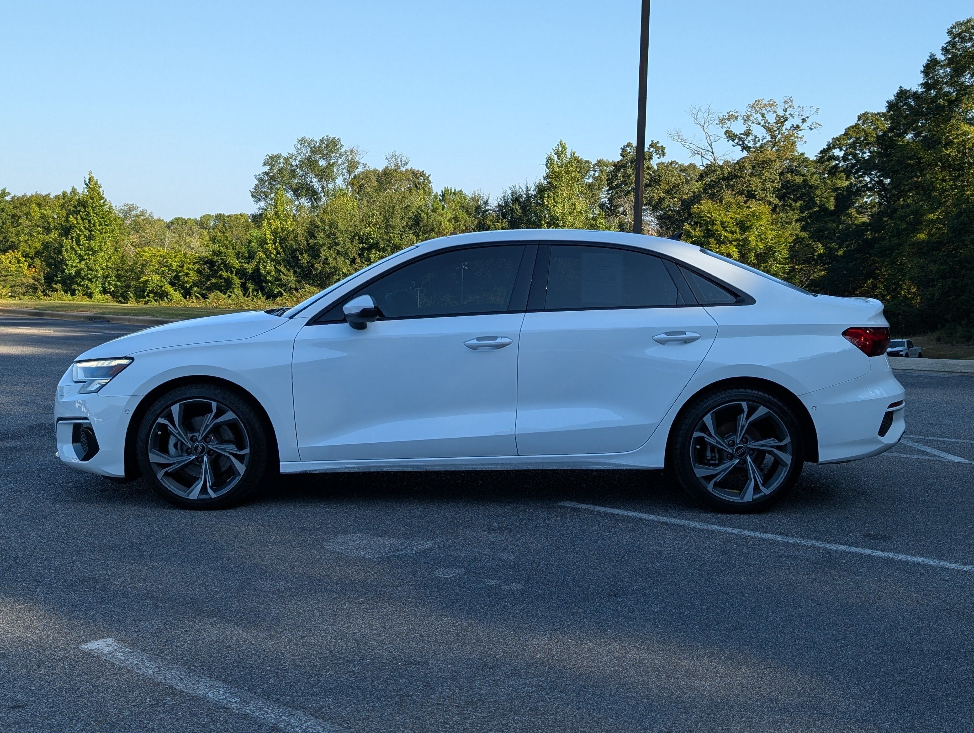 Used 2023 Audi A3 2.0T Premium w/ Convenience Package FWD image 6