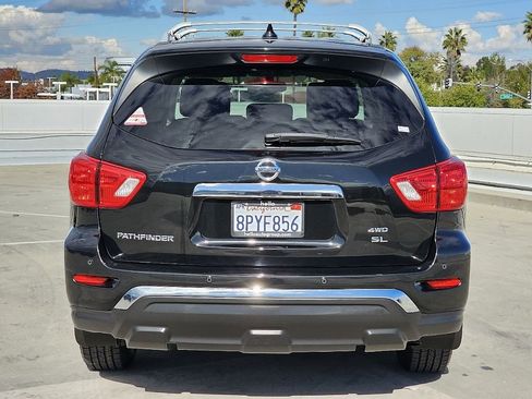 Used 2019 Nissan Pathfinder SL w/ Cargo Package image 17