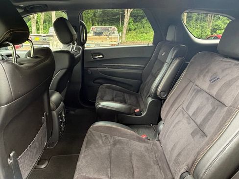 Used 2023 Dodge Durango R/T w/ Hemi Orange Plus Package AWD/4WD image 29