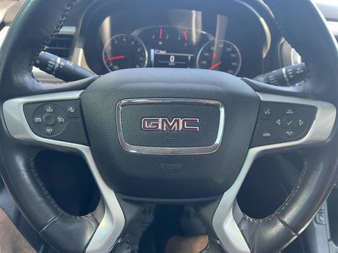 Used 2019 GMC Acadia SLT AWD/4WD image 16