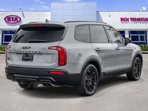 Certified 2022 Kia Telluride SX w/ SX Prestige Package AWD/4WD image 4