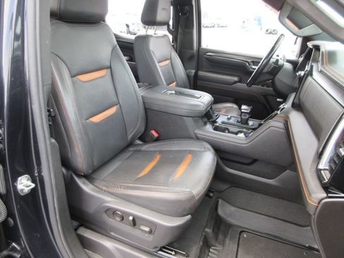 Certified 2022 GMC Sierra 1500 AT4 w/ AT4 Preferred Package AWD/4WD image 26