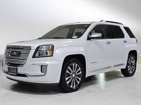 Used 2017 GMC Terrain Denali image 7