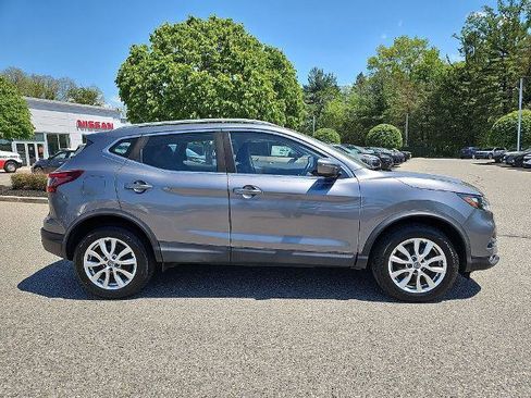 Certified 2020 Nissan Rogue Sport SV w/ All-Weather Package AWD/4WD image 8