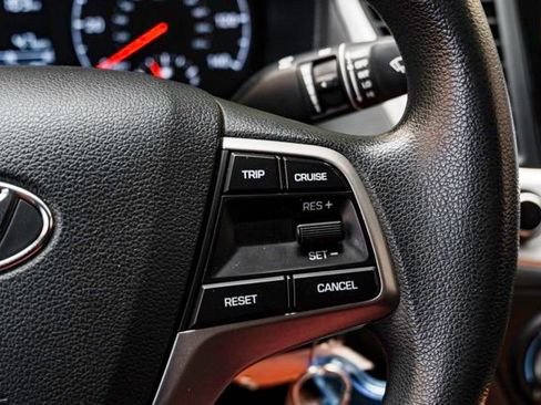 Used 2021 Hyundai Accent SEL image 13