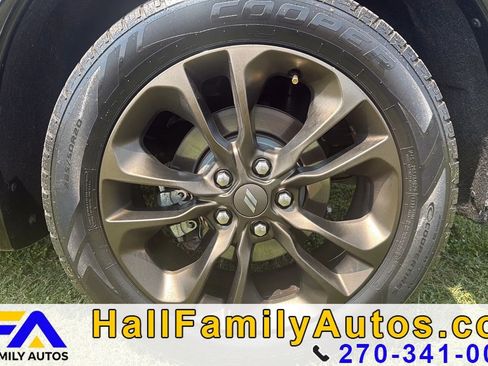 Used 2019 Dodge Durango R/T w/ Technology Group AWD/4WD image 12