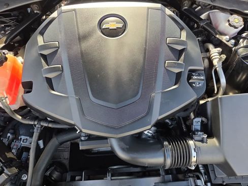 Used 2023 Chevrolet Camaro LT image 15