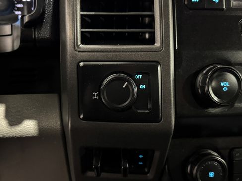 Used 2020 Ford F250 XL w/ Power Equipment Group image 26