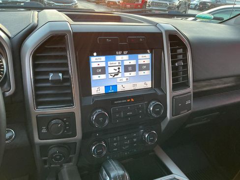Used 2018 Ford F150 Lariat w/ Max Trailer Tow Package AWD/4WD image 11