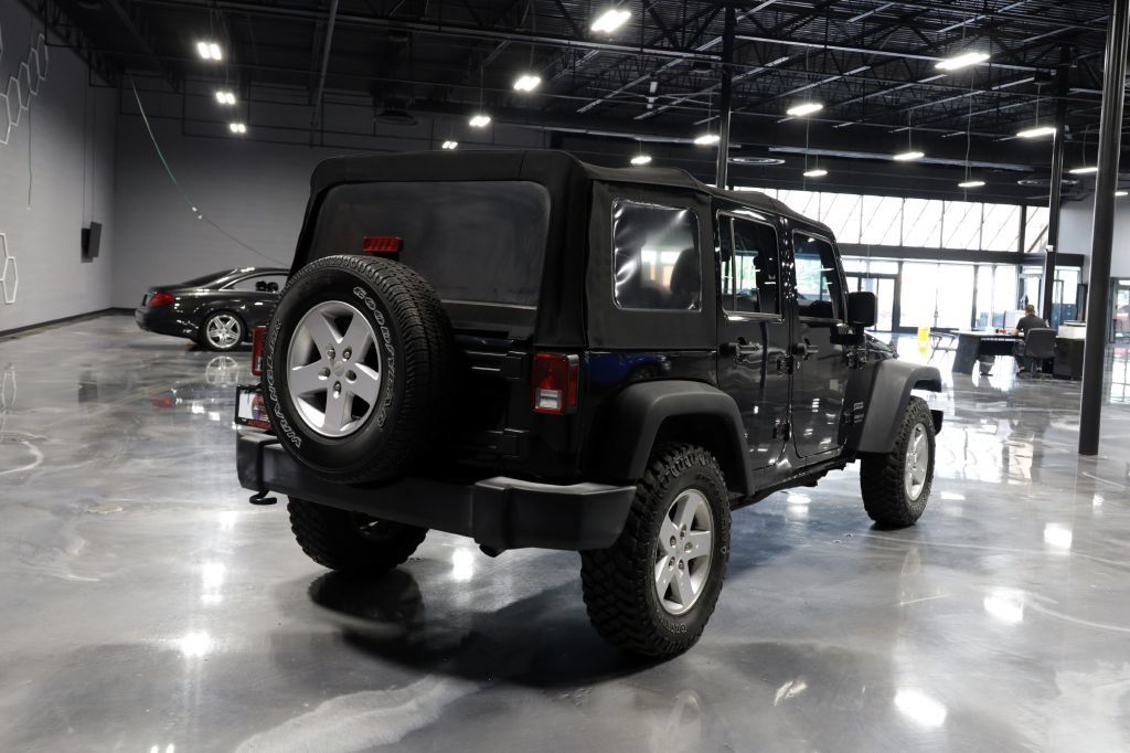 Used 2017 Jeep Wrangler Unlimited Sport w/ Quick Order Package 24S AWD/4WD image 7