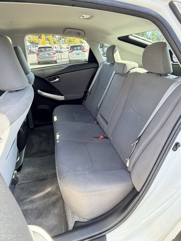 Used 2014 Toyota Prius Two FWD image 17