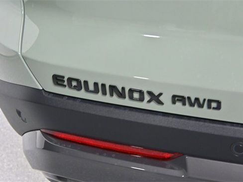 New 2026 Chevrolet Equinox ACTIV w/ Convenience Package III image 5