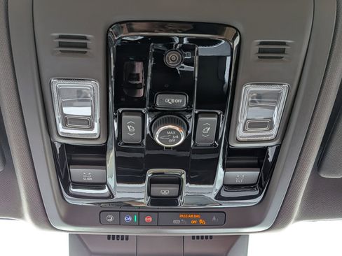 New 2026 Cadillac Escalade Luxury w/ Touring Package AWD/4WD image 37