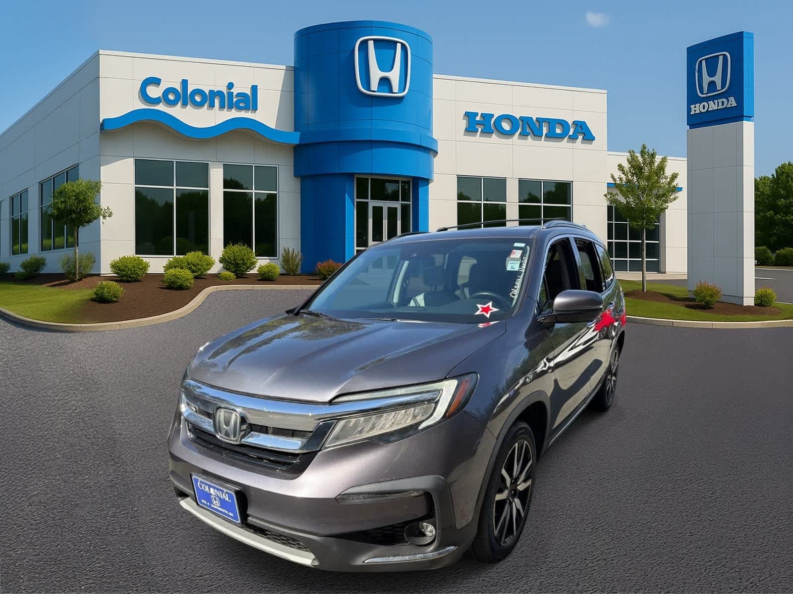 Used 2019 Honda Pilot Touring image 2