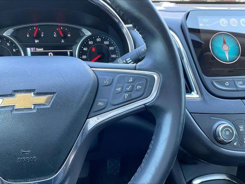 Used 2018 Chevrolet Malibu LT w/ Leather Package FWD image 23
