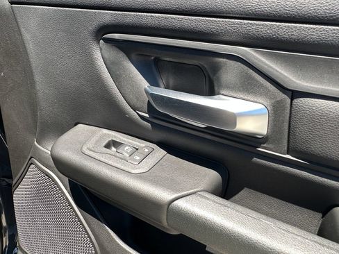 New 2026 RAM 1500 Express AWD/4WD image 15
