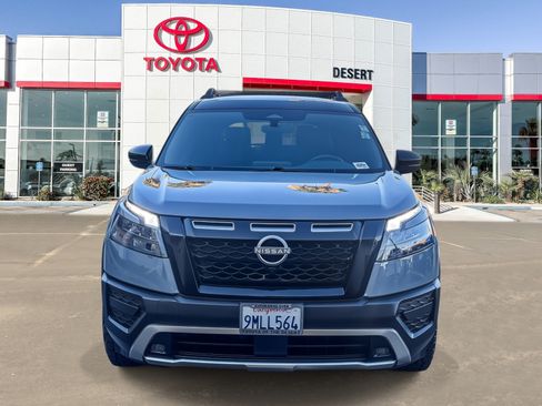 Used 2024 Nissan Pathfinder Rock Creek AWD/4WD image 2