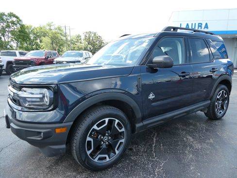Used 2022 Ford Bronco Sport Outer Banks AWD/4WD image 9