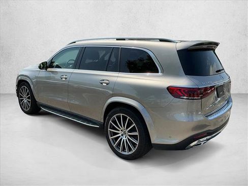 Used 2023 Mercedes-Benz GLS 450 4MATIC image 7