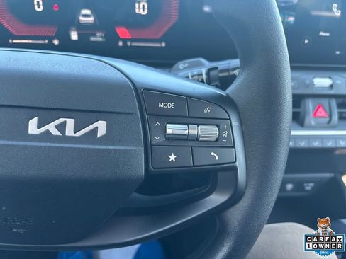 Used 2025 Kia K4 FWD image 55