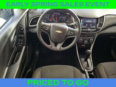Used 2021 Chevrolet Trax LS w/ Tint and Cruise Package image 12