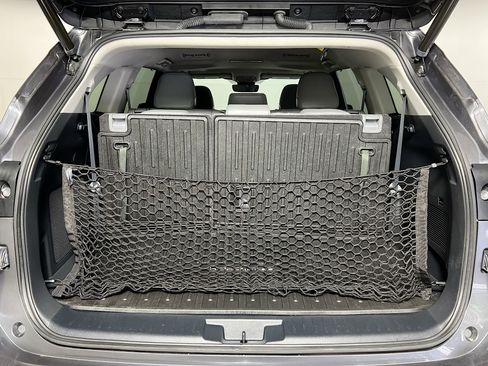 Used 2023 Toyota Highlander Limited AWD/4WD image 23