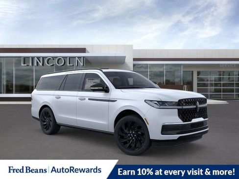 New 2025 Lincoln Navigator L Reserve w/ Jet Appearance Package AWD/4WD image 7