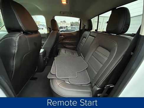 Used 2022 GMC Canyon Denali image 15