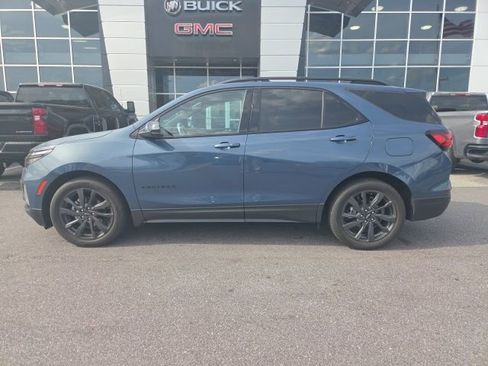 Used 2024 Chevrolet Equinox RS w/ RS Leather Package image 4