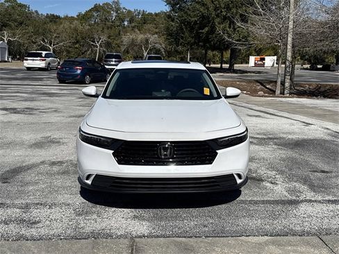 Used 2024 Honda Accord EX image 3