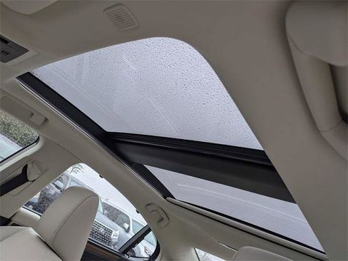 Certified 2025 Lexus ES 350 Ultra Luxury image 20