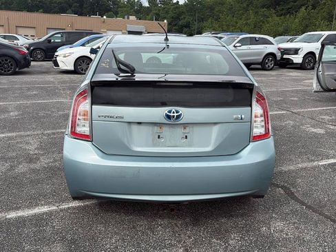 Used 2015 Toyota Prius Two FWD image 4