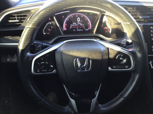 Used 2019 Honda Civic Sport image 8