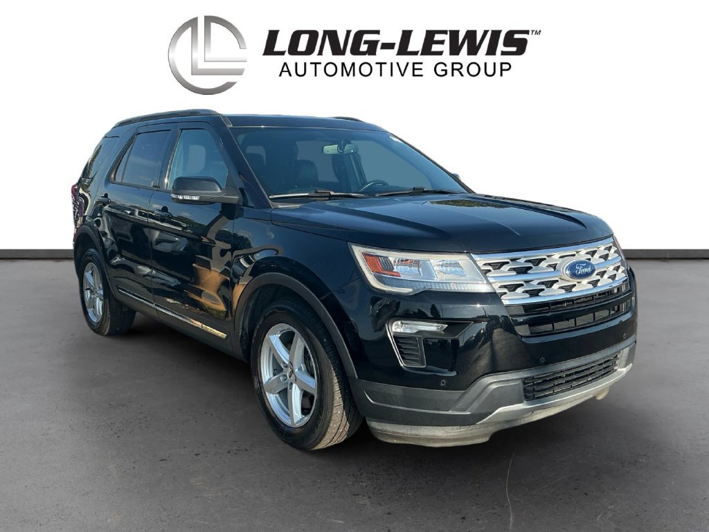 Used 2018 Ford Explorer XLT w/ Equipment Group 202A FWD image 10