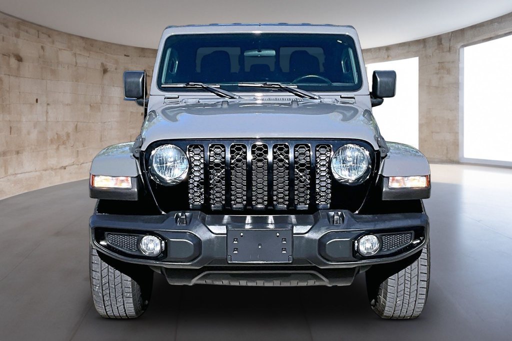 Used 2021 Jeep Gladiator Sport AWD/4WD image 4