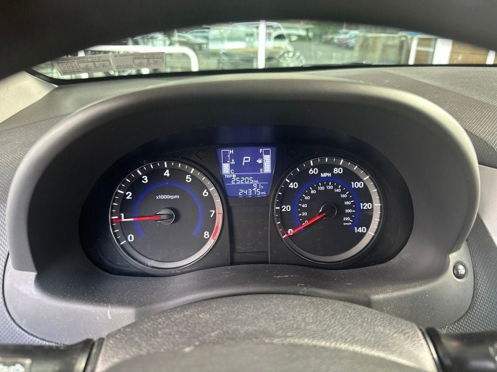 Used 2015 Hyundai Accent GS FWD image 15