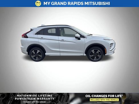 New 2026 Mitsubishi Eclipse Cross SEL AWD/4WD image 2