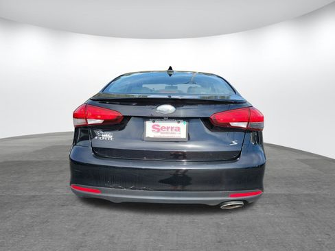 Used 2018 Kia Forte S image 21