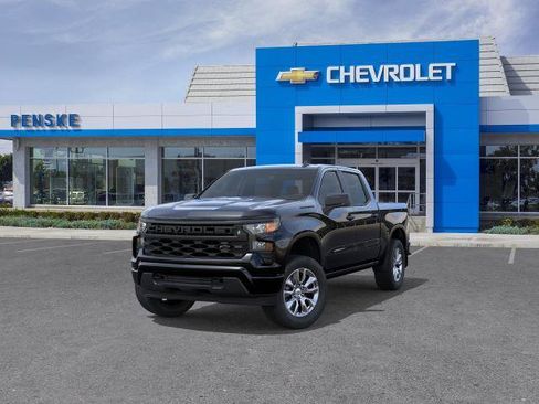 New 2026 Chevrolet Silverado 1500 Custom w/ LPO, Dark Essentials Package RWD image 8