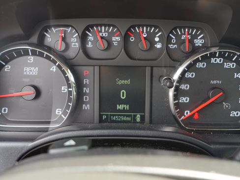 Used 2015 GMC Sierra 1500 4x4 Crew Cab image 28