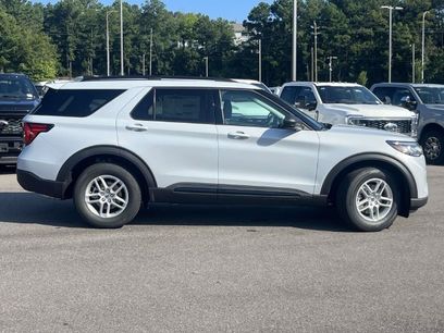 New 2026 Ford Explorer Active w/ Active Comfort Package